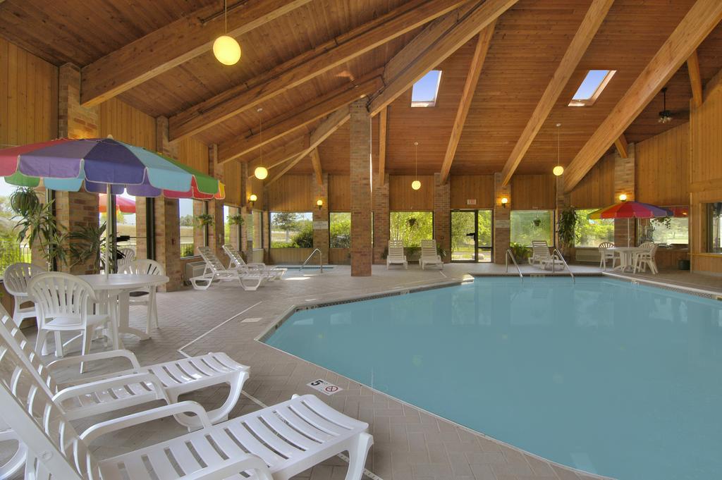 Baymont by Wyndham Muskegon Hotel Eksteriør billede